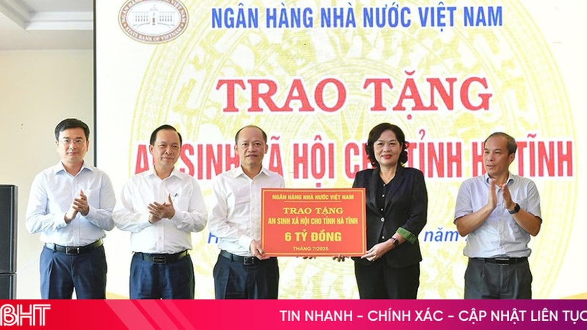 State Bank donates 6 billion VND, together with Ha Tinh to implement social security