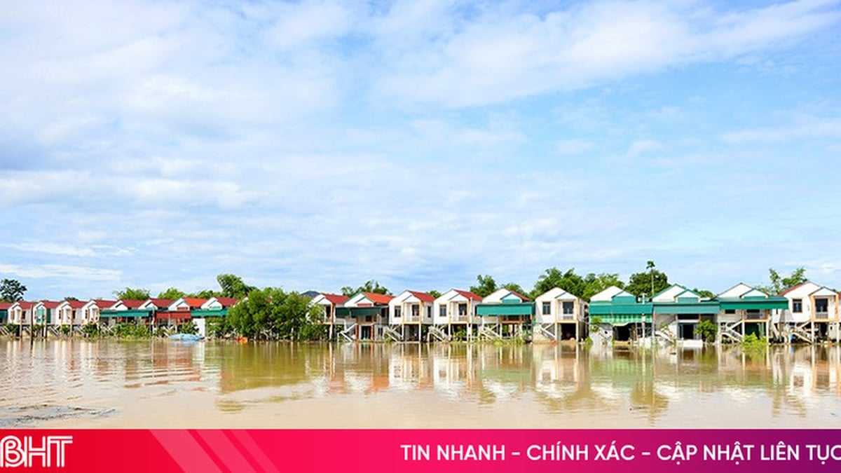 Los refugios contra inundaciones en la aldea de Tien Phong son eficaces cuando sube el nivel del río La