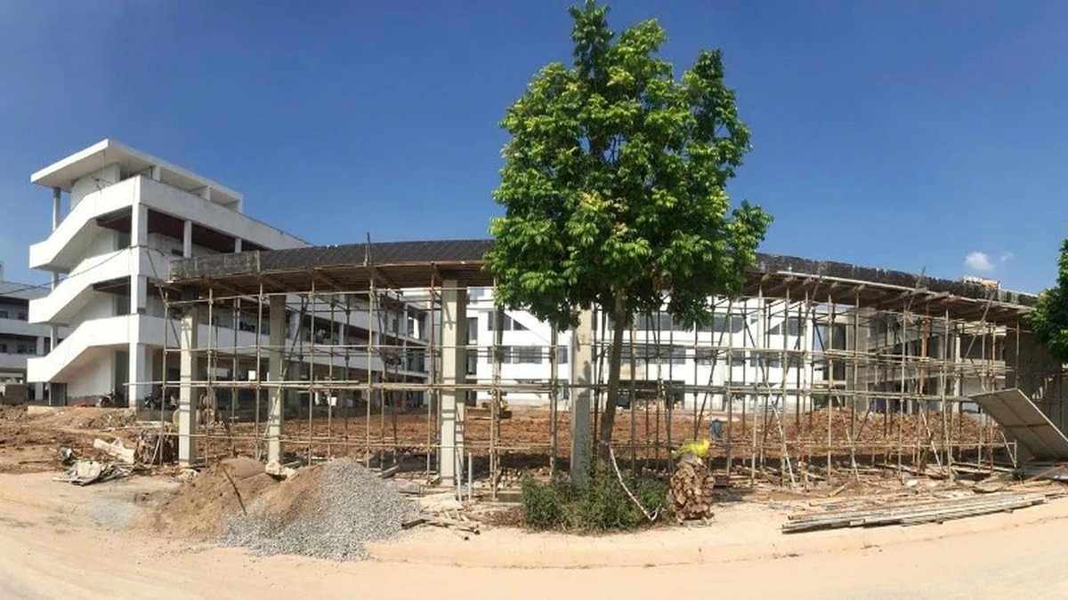ហាណូយ​ផ្តល់​អាទិភាព​លើ​ធនធាន​ក្នុង​ការ​សាងសង់​សាលា​បន្ថែម​ទៀត។