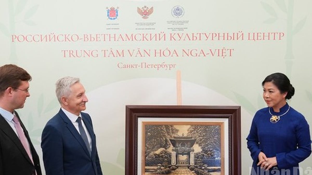 Inauguration of the Russian-Vietnamese Cultural Center in the "Northern Capital" of Russia