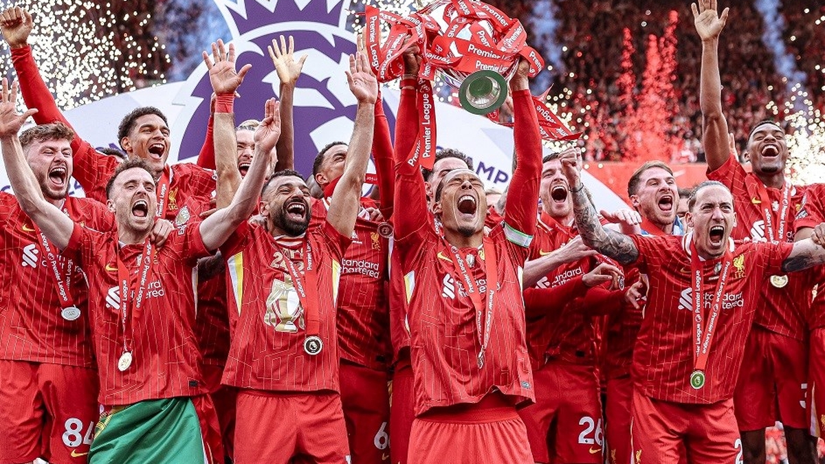 Actualités des transferts de football 30/07 : 7 noms sur le point de quitter Liverpool révélés, Chelsea proche de Hato
