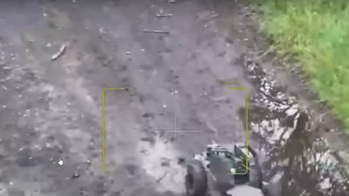 ウクライナはロシアの攻撃に対抗するため、戦闘ロボット「リュット」を使用する