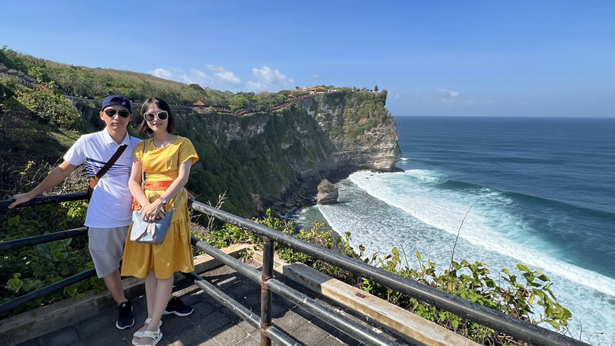 Bali Travel September 2nd: Discover the blue sea, Hindu culture and exquisite experiences