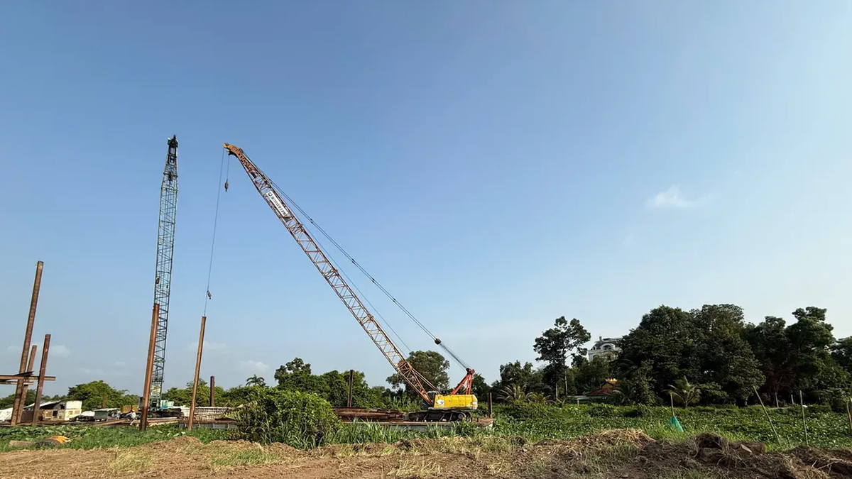 ផ្អាក​គម្រោង​វិនិយោគ​សាងសង់​ទីស្នាក់ការ​ជា​បណ្ដោះអាសន្ន