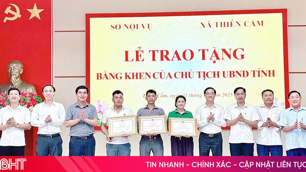 ផ្តល់រង្វាន់ដល់ប្រជាពលរដ្ឋចំនួន ០៣នាក់ ដែលបានជួយសង្គ្រោះមនុស្សក្នុងឧបទ្ទវហេតុលិចទូកនៅសមុទ្រធៀនខេម