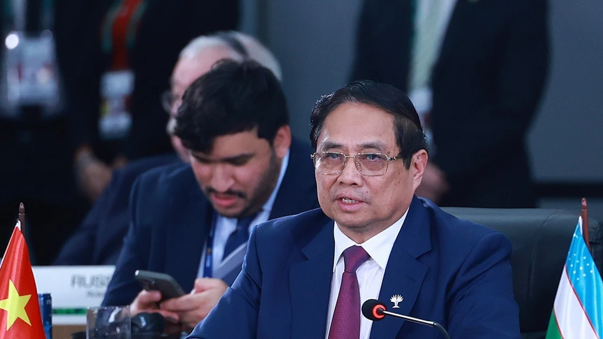 [Photo] Prime Minister speaks at the High-level Discussion Session of the Expanded BRICS Summit
