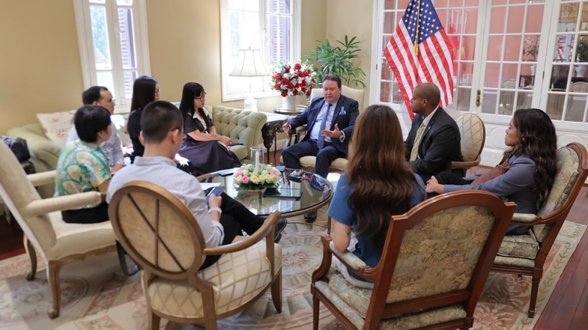 L'ambassadeur des États-Unis, Marc Knapper : Nouvelles mesures prises par le gouvernement pour promouvoir l'environnement d'investissement au Vietnam