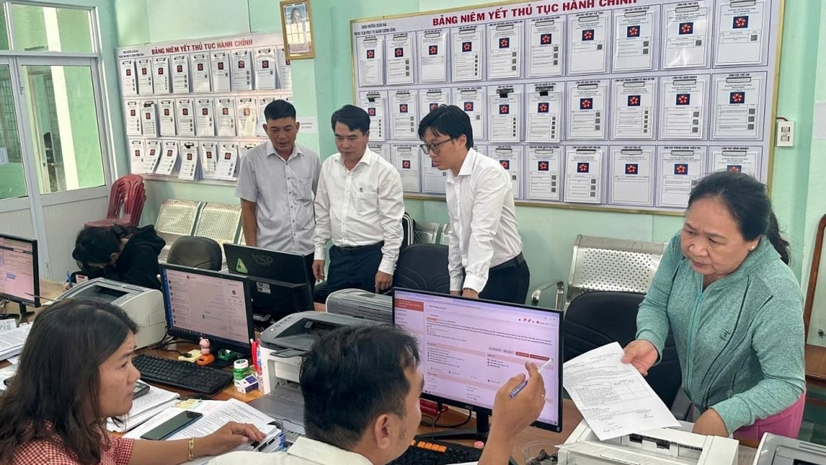 การจัดสรรงบประมาณล่วงหน้าเพื่อสนับสนุนผู้ที่มาปฏิบัติงานในศูนย์บริหารระดับจังหวัดและระดับตำบล