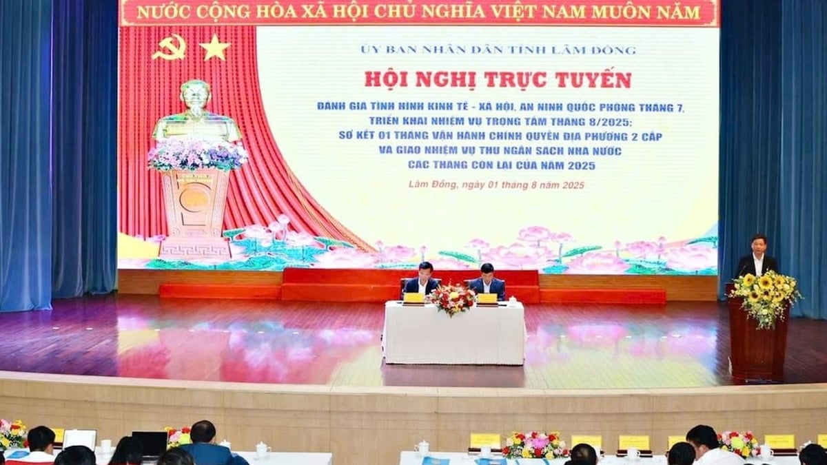 សេចក្តីសង្ខេបនៃ 1 ខែនៃប្រតិបត្តិការរដ្ឋាភិបាល 2 កម្រិត: កិច្ចខិតខំប្រឹងប្រែងដើម្បីប្រតិបត្តិការរដ្ឋាភិបាល 2 កម្រិតគឺជាអារម្មណ៍, ប៉ុន្តែក៏មានបញ្ហាជាច្រើន