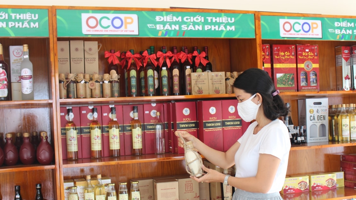 الترويج لمنتجات OCOP من خلال نقاط العرض