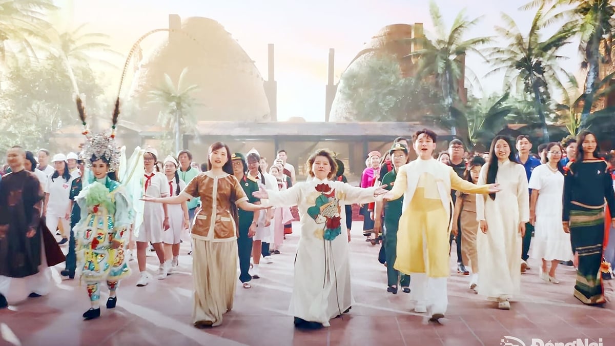 Red Rain Movie and Made in Vietnam MV: ផ្សព្វផ្សាយមោទនភាពជាតិ