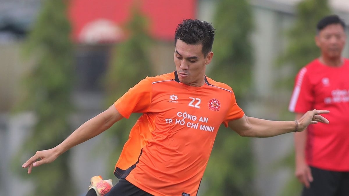 Calendrier des matchs de la V-League aujourd'hui : les candidats au championnat entrent sur le terrain, extrêmement chauds au stade Thong Nhat