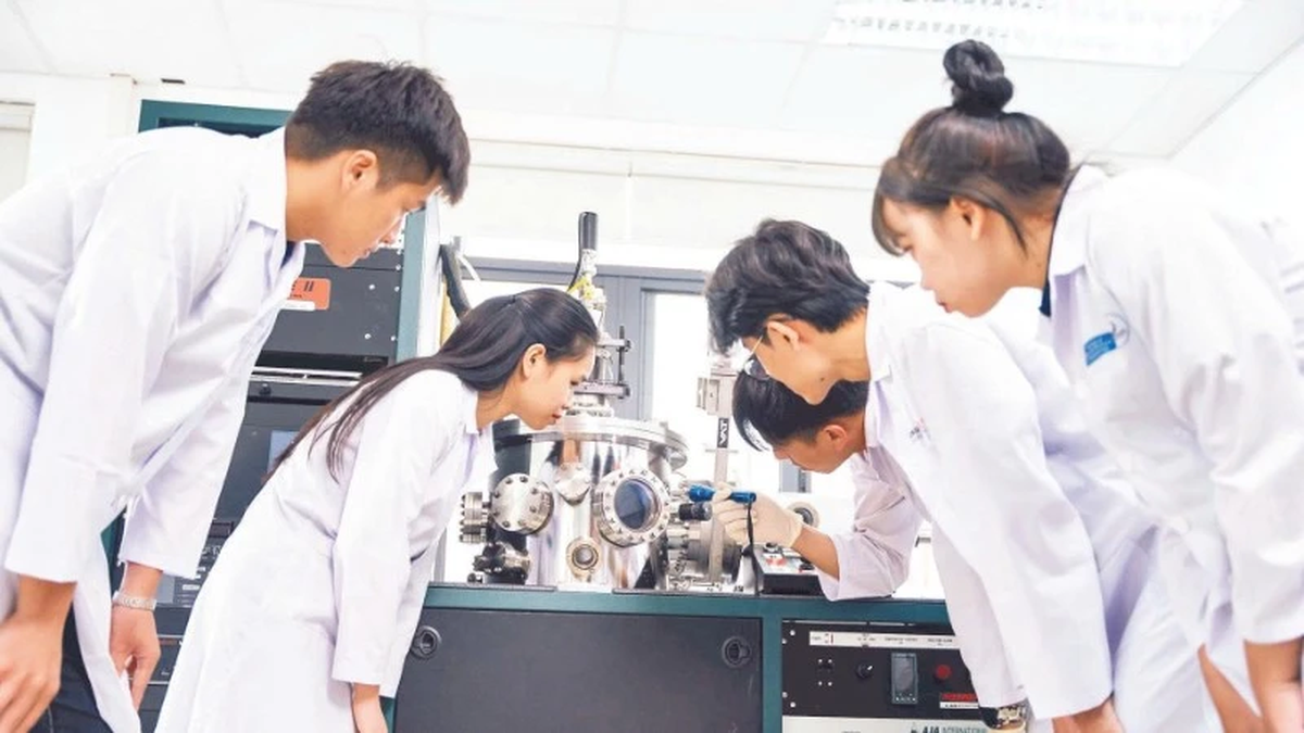 การทำให้กรอบนโยบายการกำกับดูแล AI เสร็จสมบูรณ์