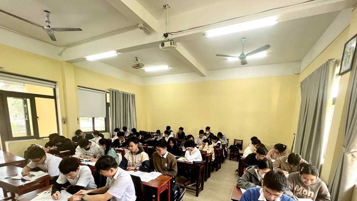 การเรียนการสอนจะพิจารณาจากความสามารถและความสนใจของนักเรียน