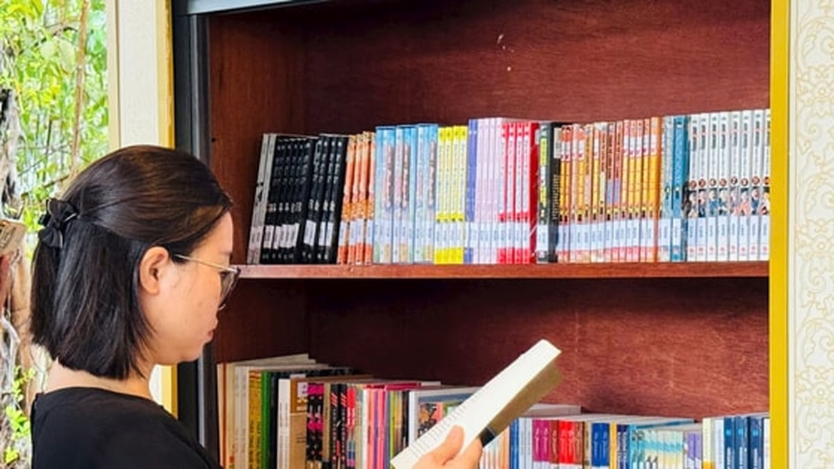 Más de 1.000 libros preciosos se exhiben en el espacio de cultura de lectura en el Templo de la Literatura - Quoc Tu Giam.