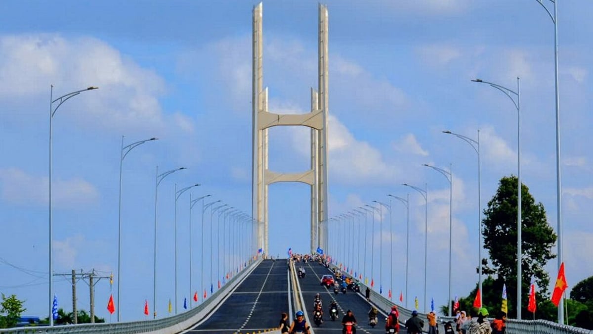 Inauguration et mise en service du pont Rach Mieu 2