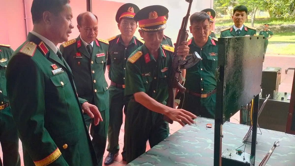The company commander has many initiatives and technical innovations.