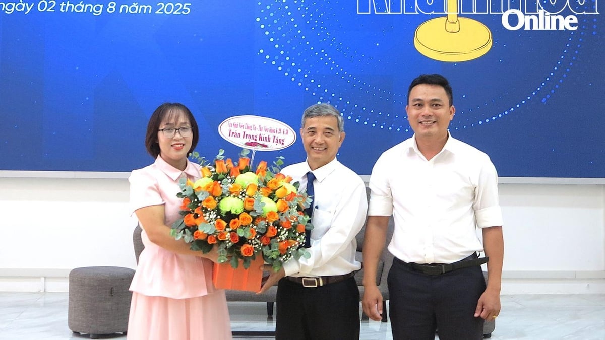 Encuentro e intercambio con exalumnos de la Universidad Khanh Hoa