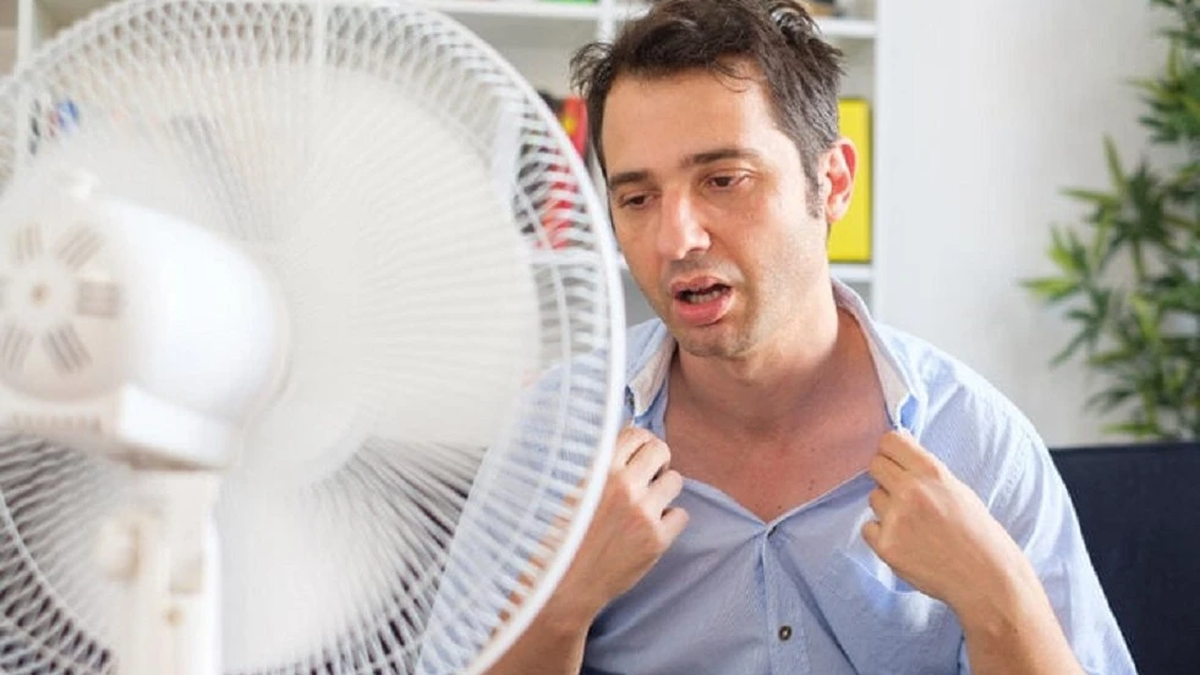 Los ventiladores pueden hacer que sientas más calor en el calor seco