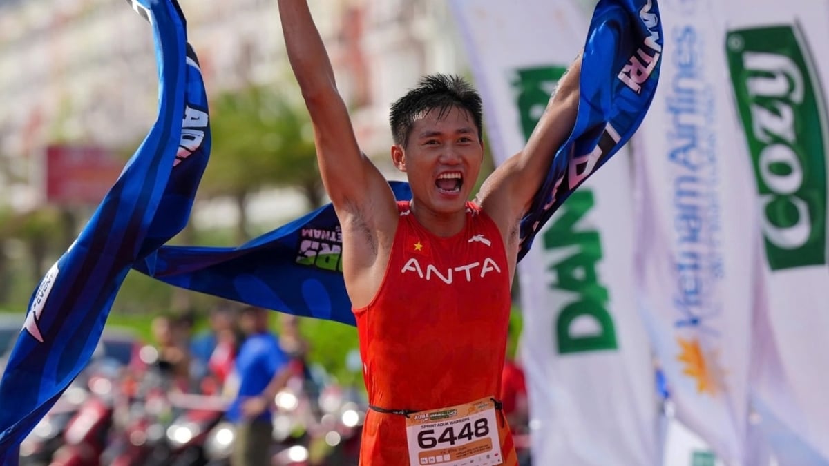 Aqua Warriors Quang Tri champions confidently change SEA Games medal color