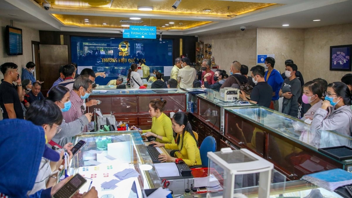 سعر الذهب اليوم 2 أغسطس 2025: ارتفعت أسعار الذهب المحلية والعالمية بقوة مرة أخرى مسجلة أسبوعًا من الارتفاع الطفيف