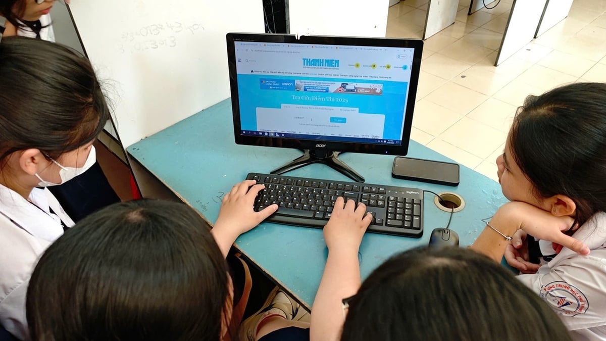 오늘 여러 대학이 동시에 벤치마크 점수를 발표했습니다. 지원자는 여기에서 확인할 수 있습니다.