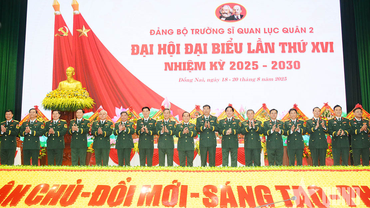 The Congress of Party Delegates of Army Officer School 2 was a great success.