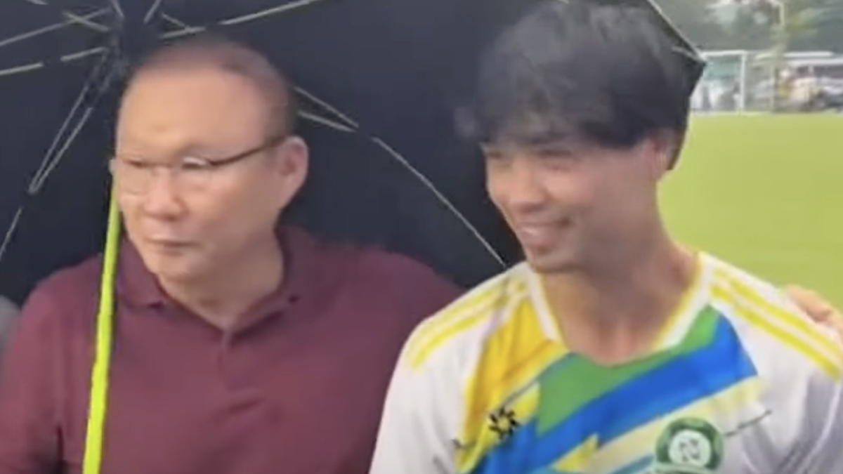 Cong Phuong trifft wieder auf Trainer Park Hang-seo