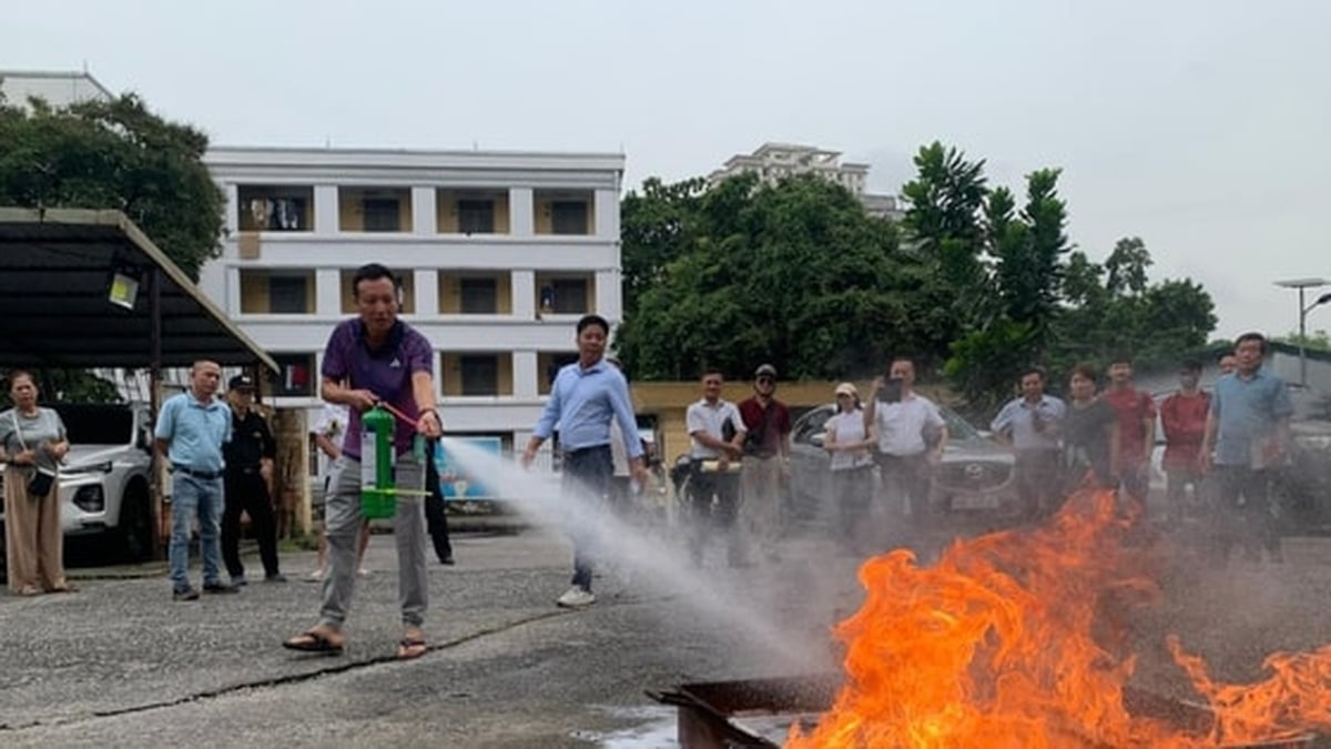 Hanoi: Brandschutz und Kampfsicherheit für 600 Pensionsbesitzer