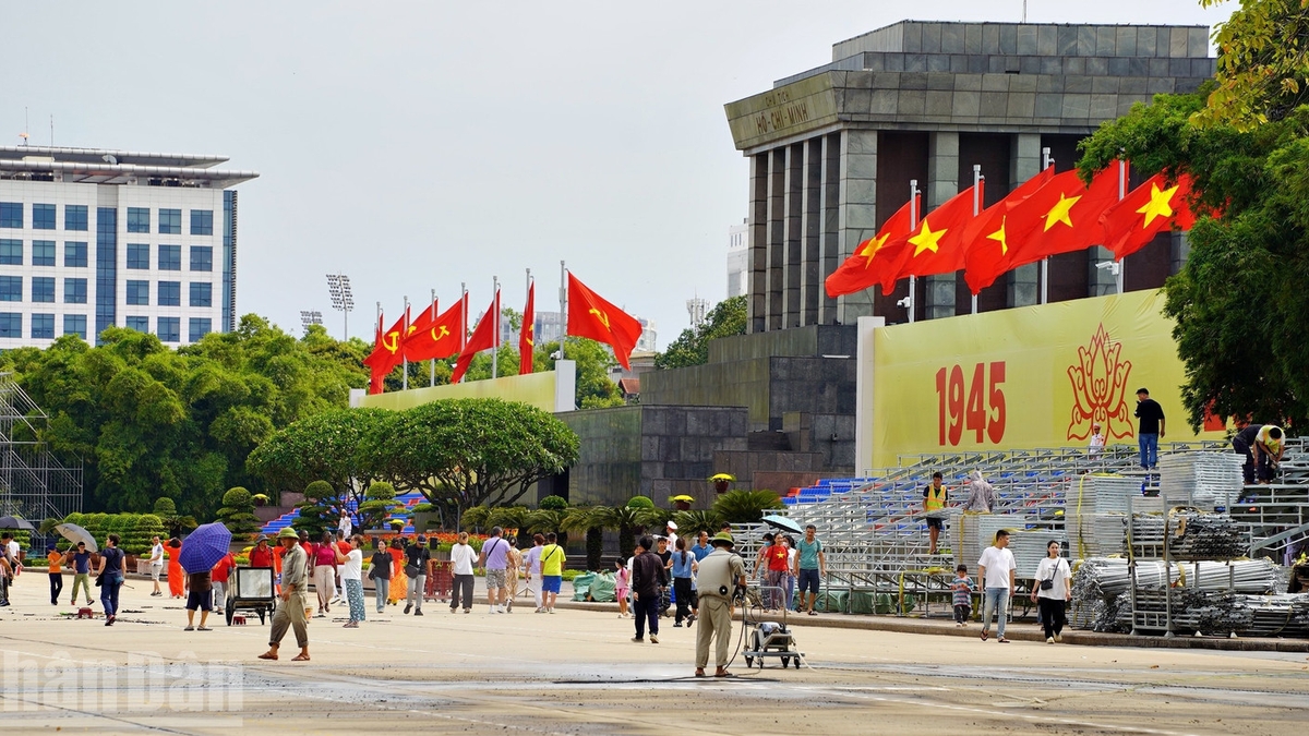 [Foto] Die Hauptstadt Hanoi beeilt sich, die Vorbereitungen für den 80. Jahrestag des Nationalfeiertags abzuschließen