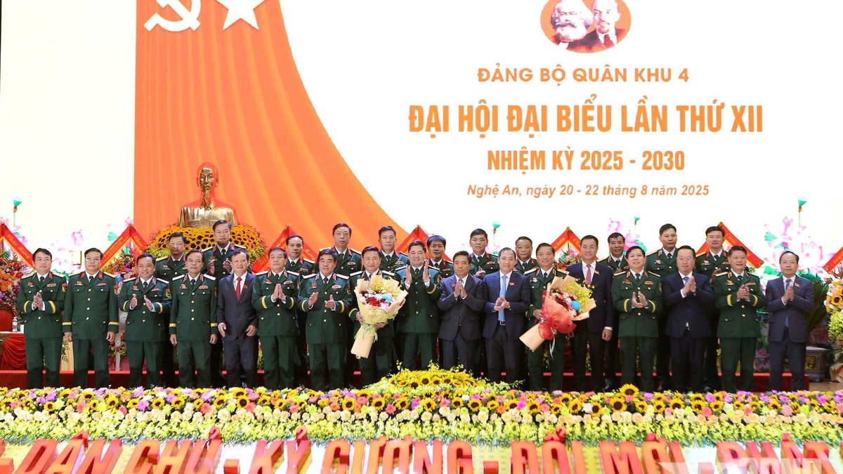 Congrès des délégués du Comité du Parti de la région militaire 4 pour la période 2025-2030