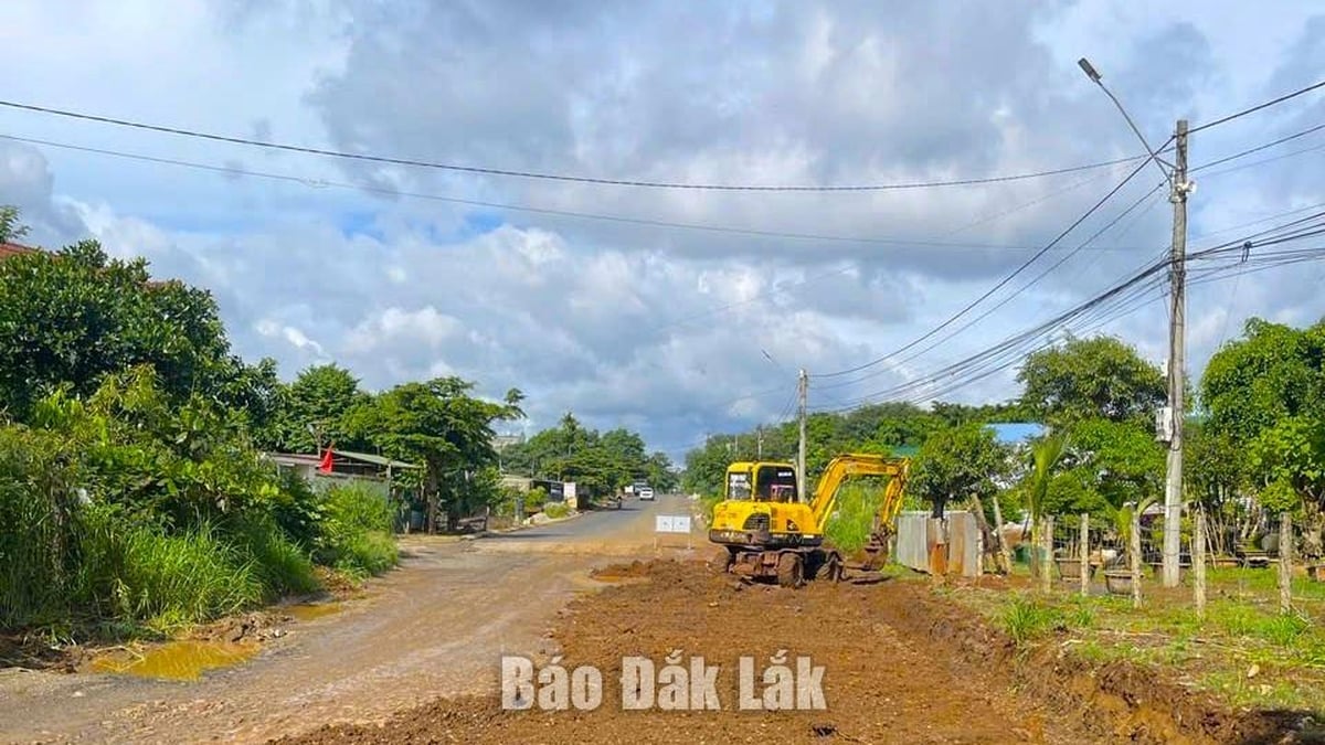 Der Investor hat den beschädigten Standort an der Y Ngong Road – Provinzstraße 1 nach Angaben der Zeitung Dak Lak repariert.