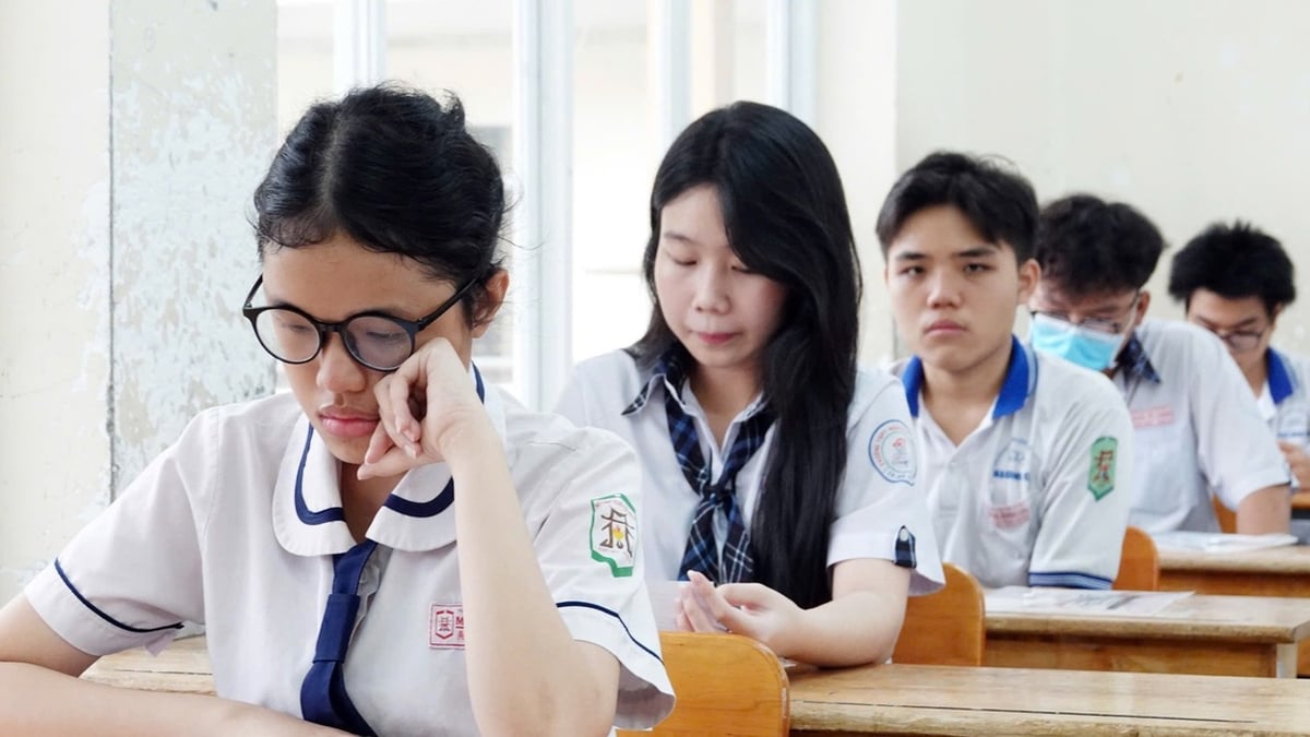 มหาวิทยาลัยต่างๆ จะประกาศคะแนน Benchmark กี่โมงบ่ายนี้?