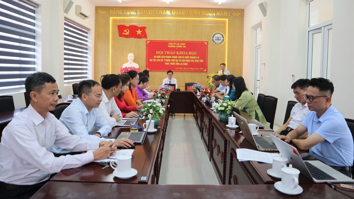การประชุมวิชาการ: ครบรอบ 80 ปี การปฏิวัติเดือนสิงหาคม และวันชาติ 2 กันยายน - คุณค่าทางประวัติศาสตร์ ความสำคัญร่วมสมัย และการประยุกต์ใช้จริงในการพัฒนาจังหวัดลายเจา