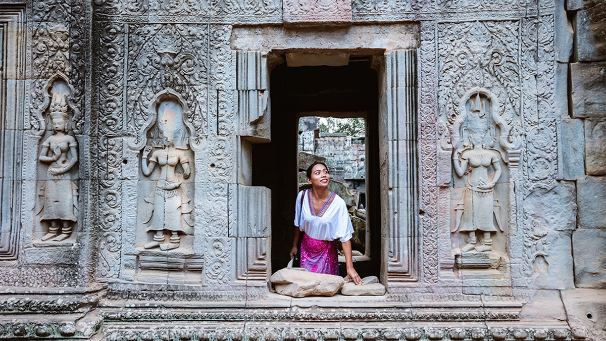 តើ​អ្វី​ទៅ​ជា​ការ​ទាក់ទាញ​ក្នុង​ការ​ធ្វើ​ដំណើរ​មក​កម្ពុជា? បទពិសោធន៍កំពូលដែលទាក់ទាញភ្ញៀវទេសចរ