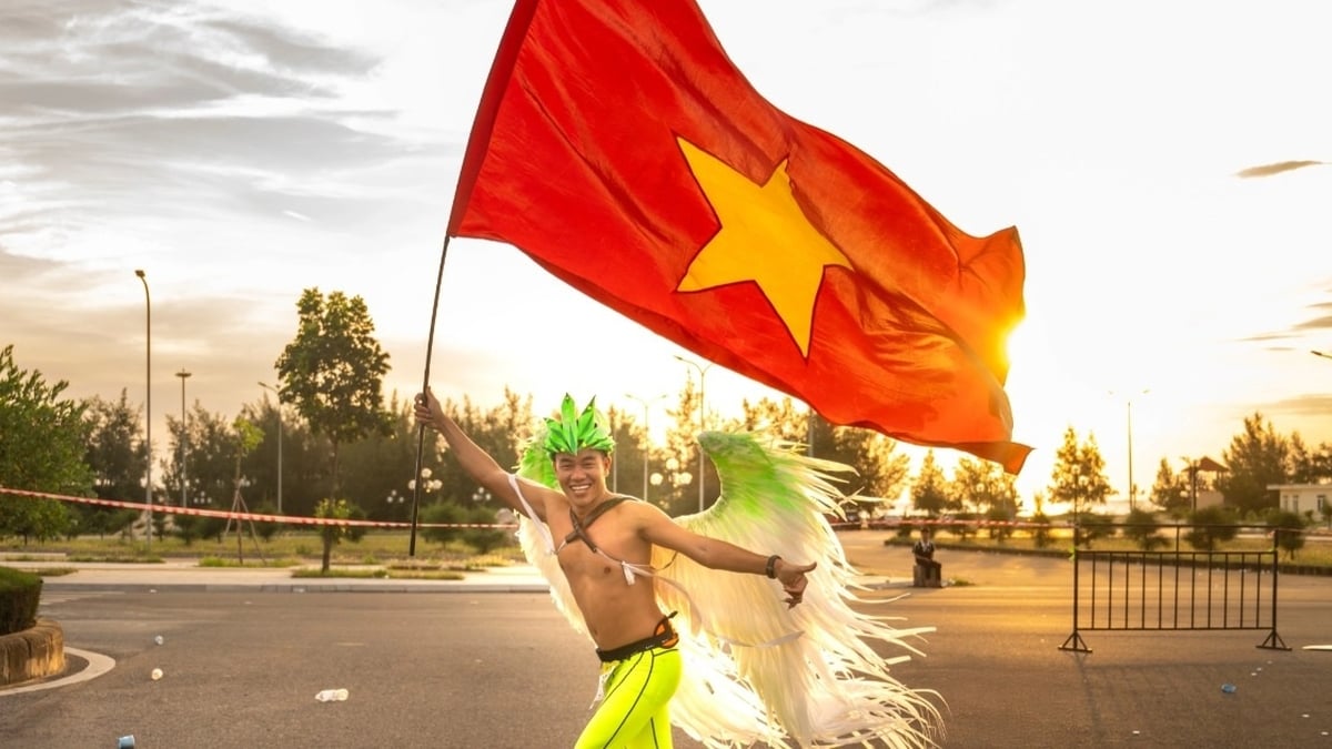 ការរត់ជំហាននៅលើផ្លូវដ៏អស្ចារ្យនៃ Quang Tri International Marathon