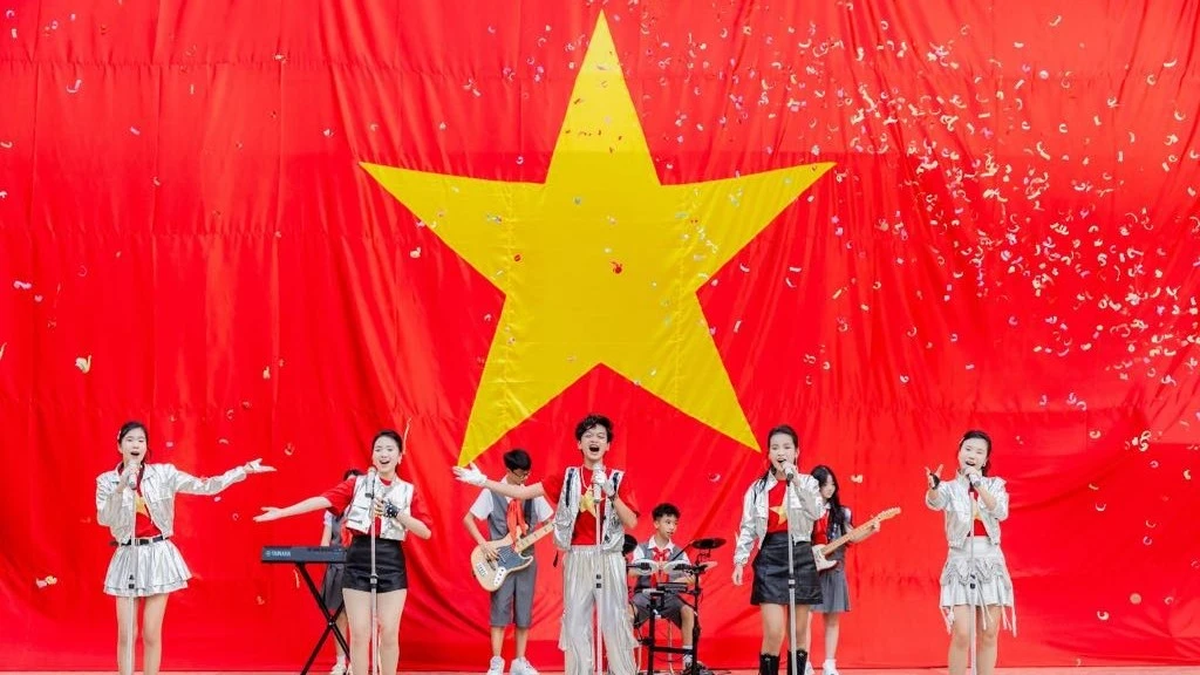 Encendiendo el amor a la Patria en los niños con el mensaje "Ama a tu país a tu manera".