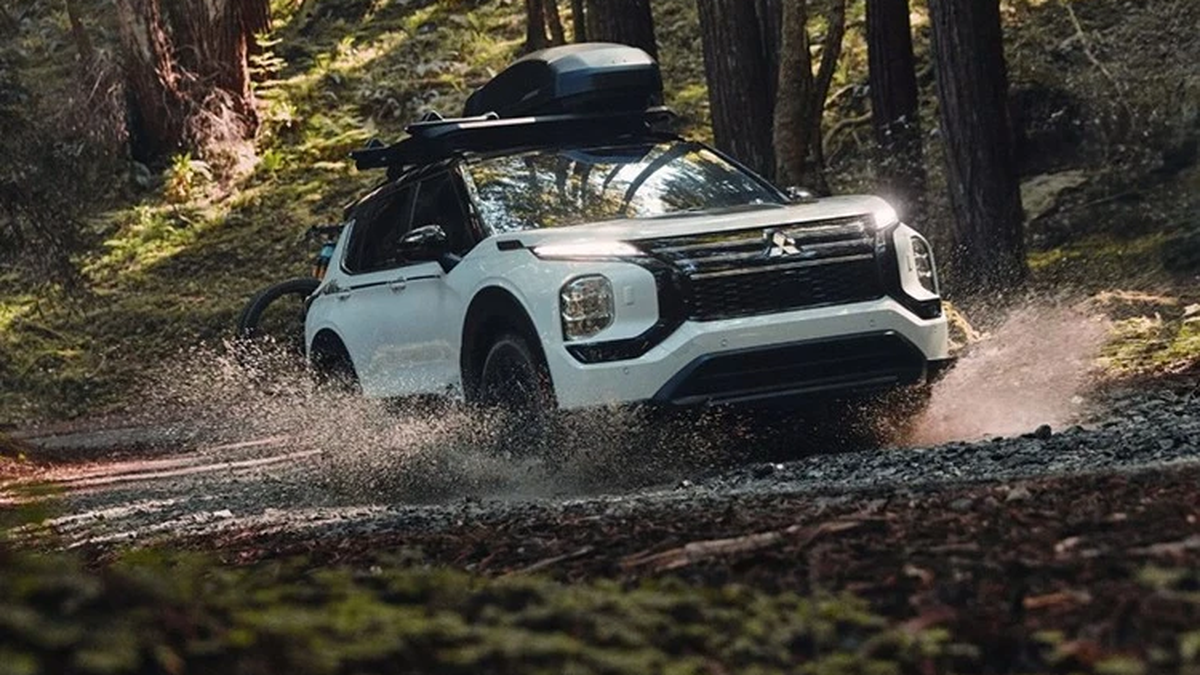 Close-up of Mitsubishi Outlander Trail Edition 2025 from $39,295