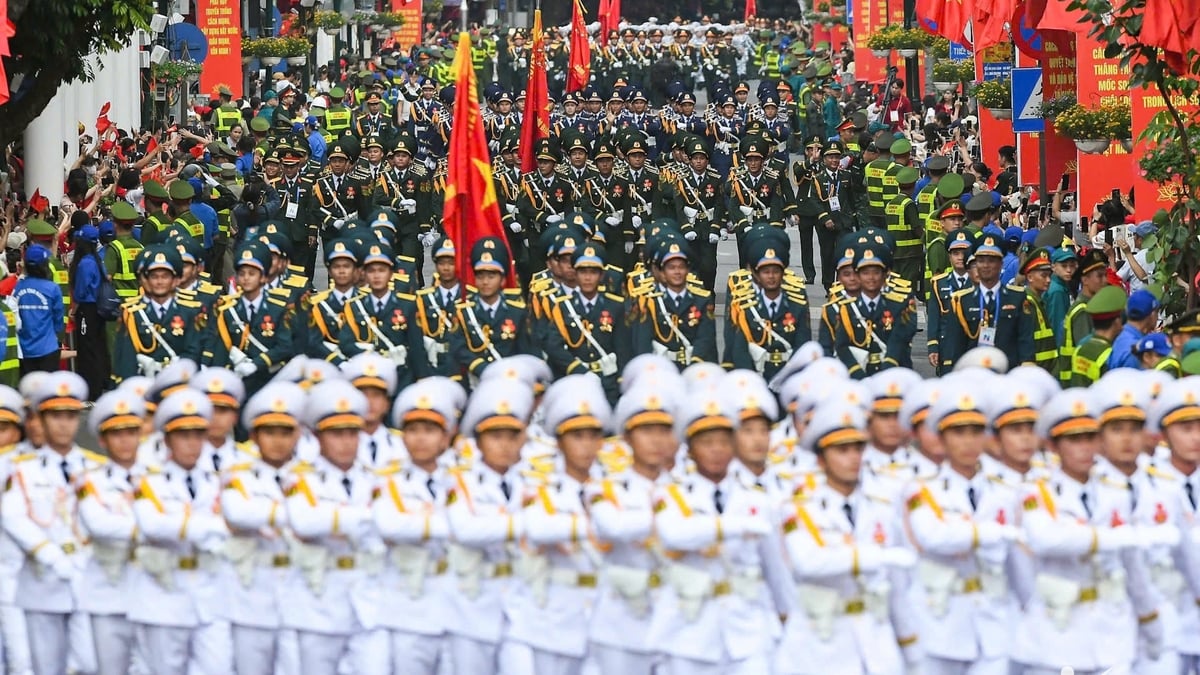 Khí thế rạng ngời của hàng nghìn chiến sĩ tổng duyệt diễu binh A80