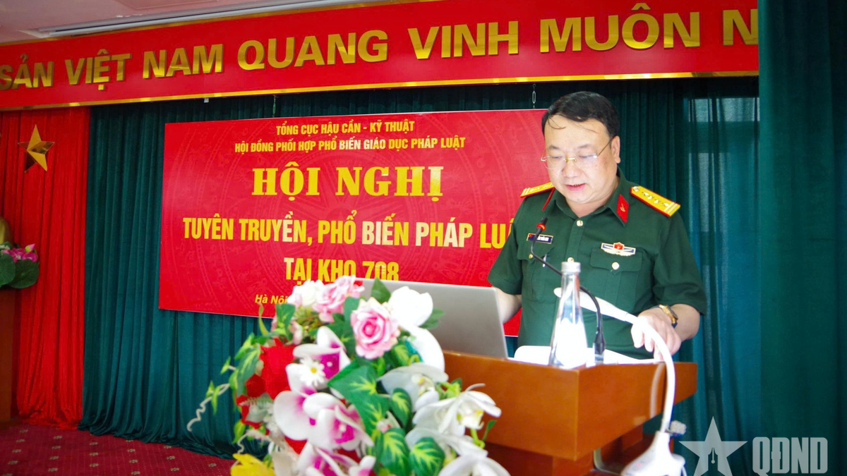 General Department of Logistics and Engineering organizes propaganda, dissemination and legal education at Warehouse 708, Military Medical Department
