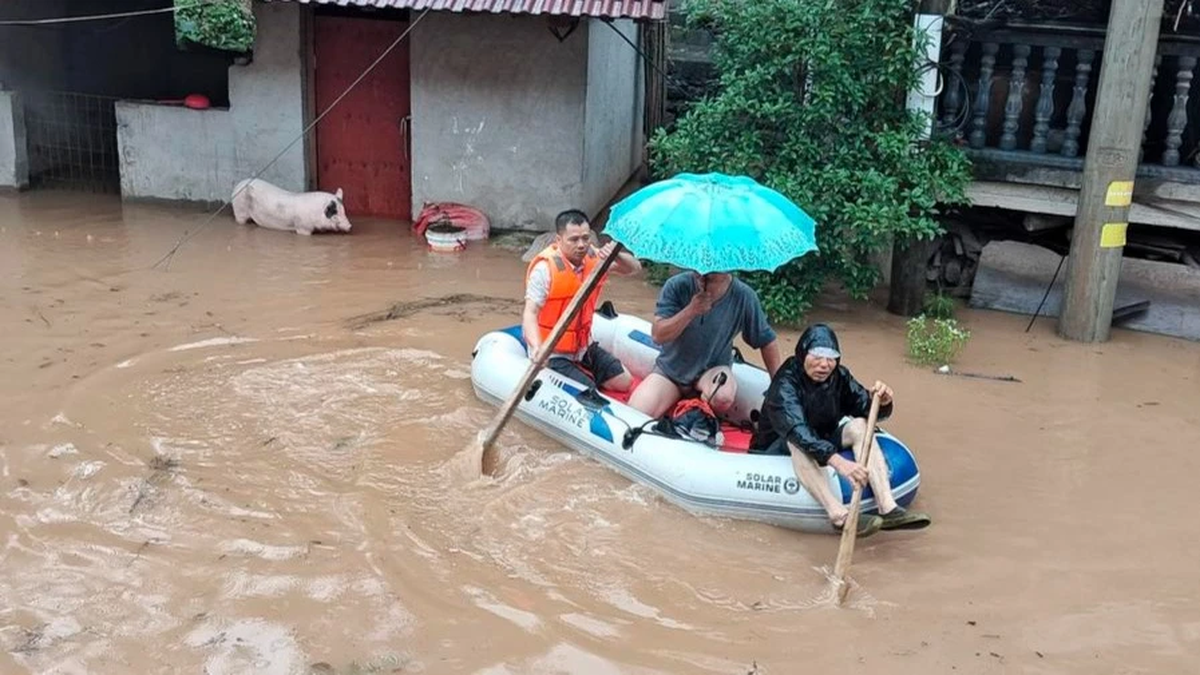 China activates flood emergency response in many areas
