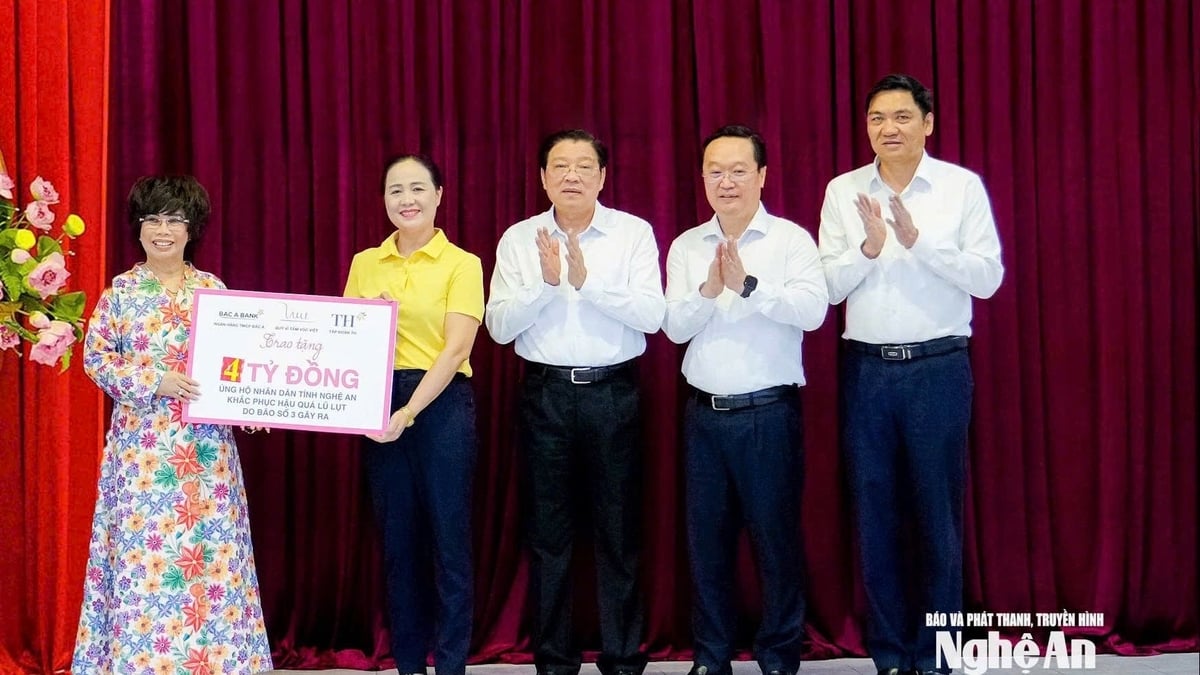 TH Group, BAC A BANK and the Fund for Vietnamese Stature join hands with Nghe An to overcome the consequences of natural disasters