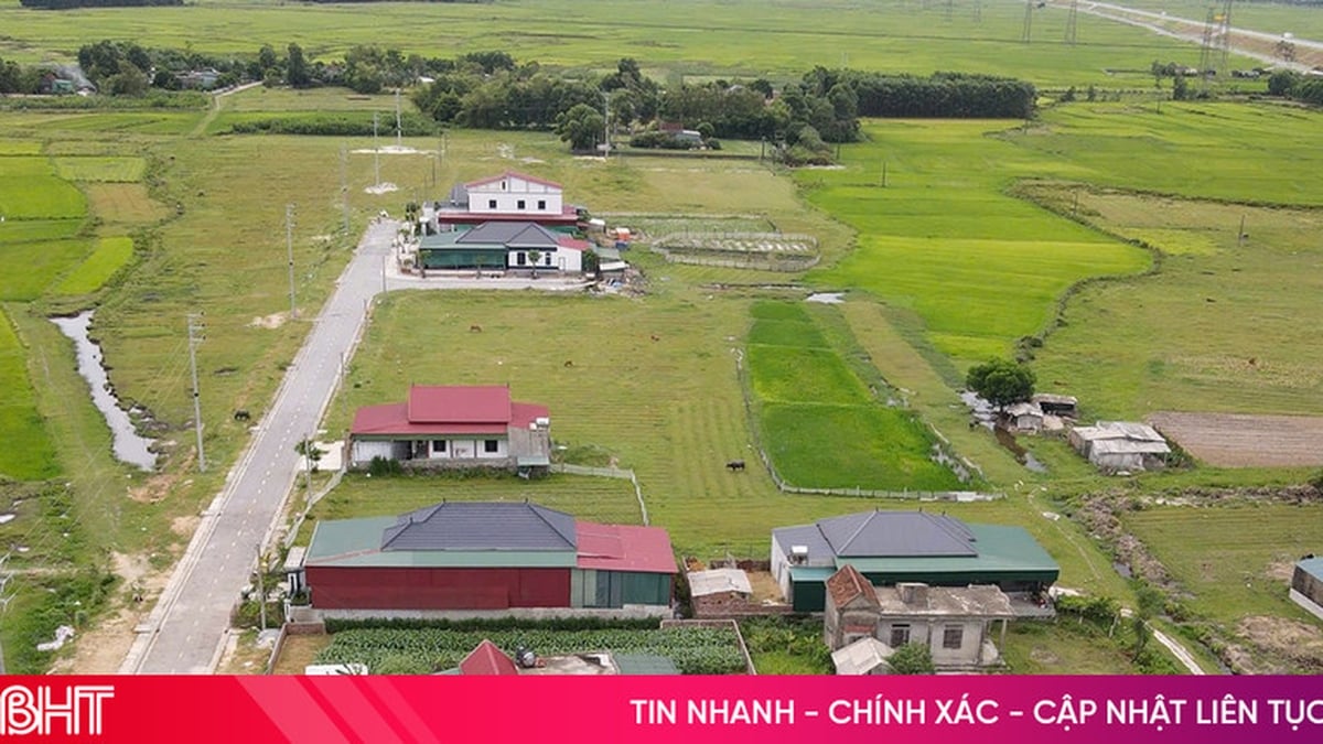 Ha Tinh speeds up construction of resettlement area for high-speed railway project