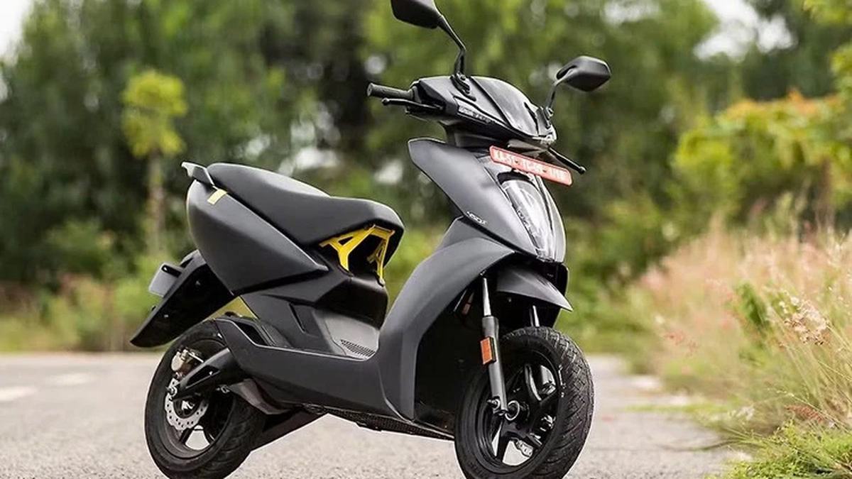 Ather 450S over 43 million VND - electric motorbike for city driving up to 161 km/charge