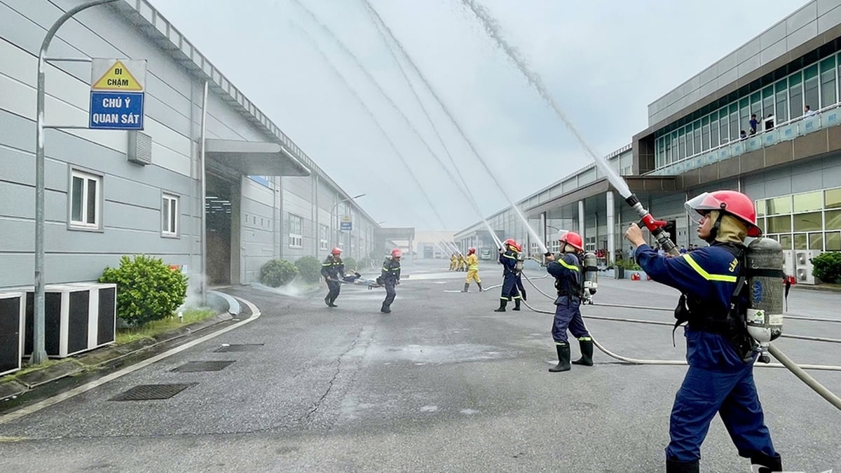 Fire fighting practice at KET Vina