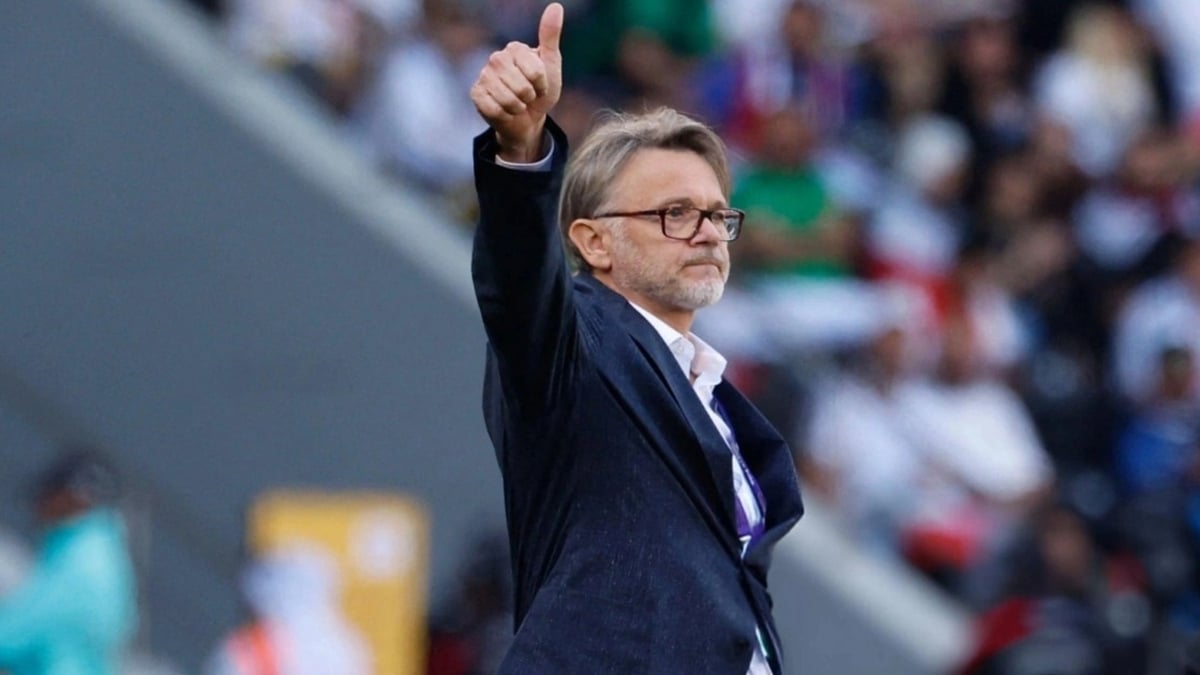 Chinese newspaper nominates coach Troussier for national team
