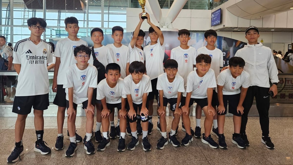 박항서 축구 아카데미, 국제대회 은메달 획득…아역스타 특별한 감동 선사