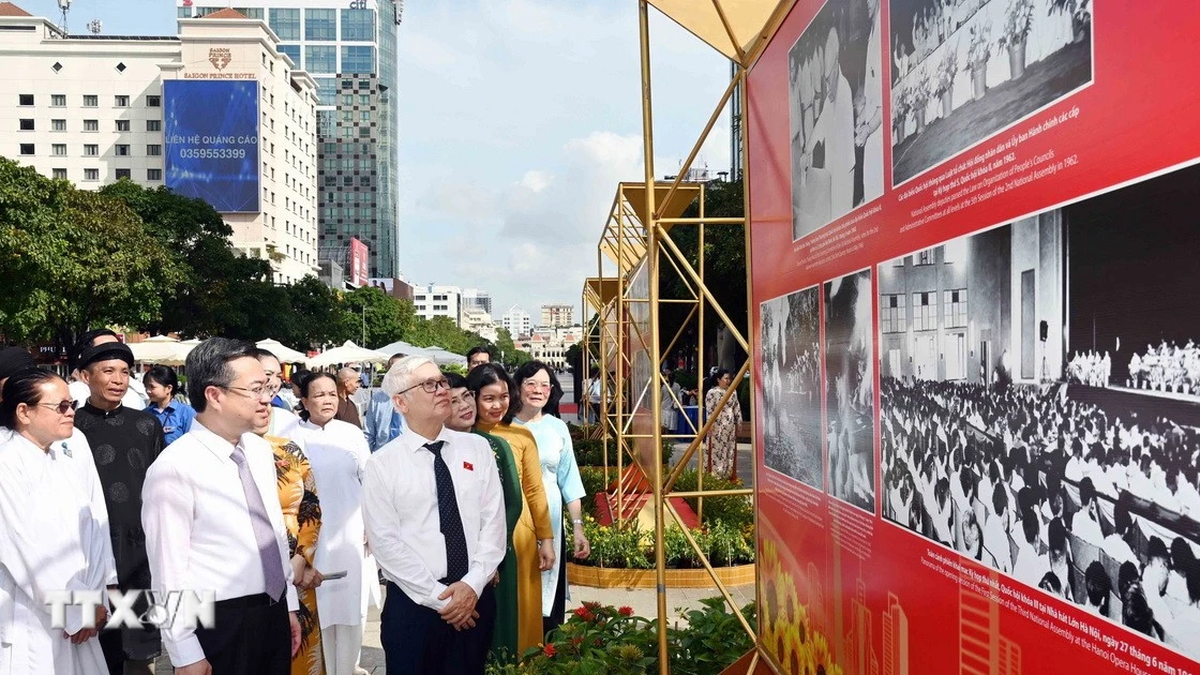 Photo exhibition 'Glory of 80 years of Vietnam National Assembly'