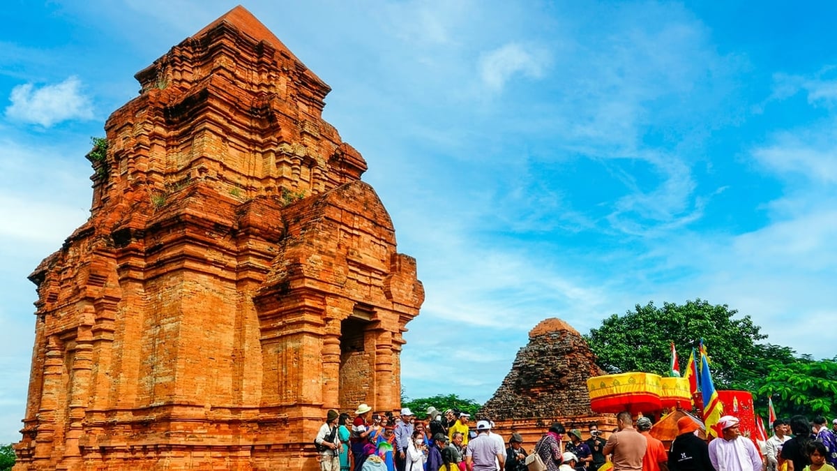 Exploiting the strengths of coastal tourism