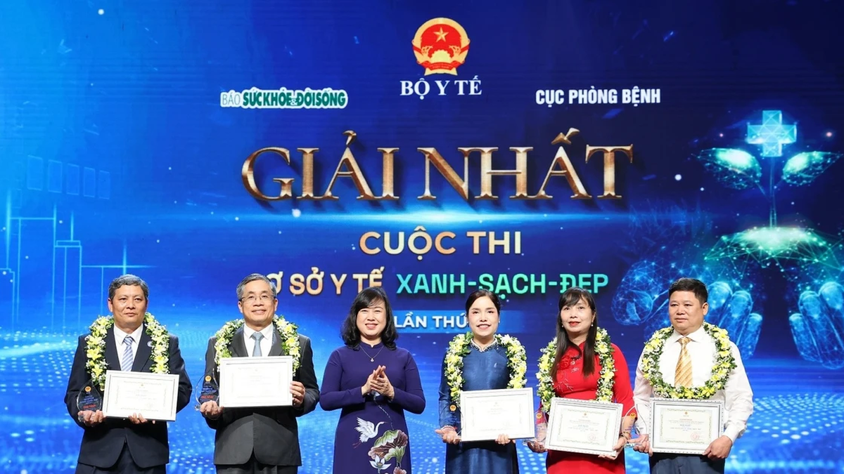 ក្រសួង​សុខាភិបាល​រៀបចំ​ពិធី​ប្រគល់​រង្វាន់​នៃ​ការ​ប្រកួត​ប្រជែង​បរិក្ខារពេទ្យ​បៃតង-ស្អាត-ស្អាត លើកទី១